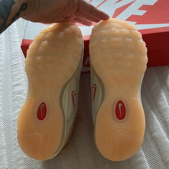 womens Nike Air Max 97 in orange chalk/cashmere-rattan - Picture 3 of 3